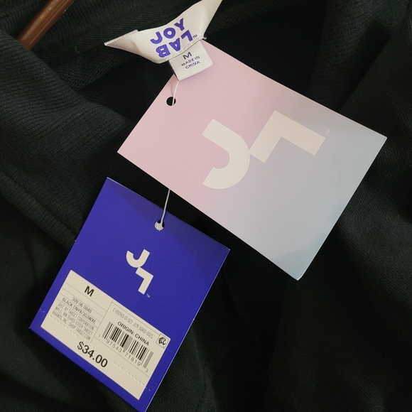 Lab Joy Button Down. - Picture 9 of 9